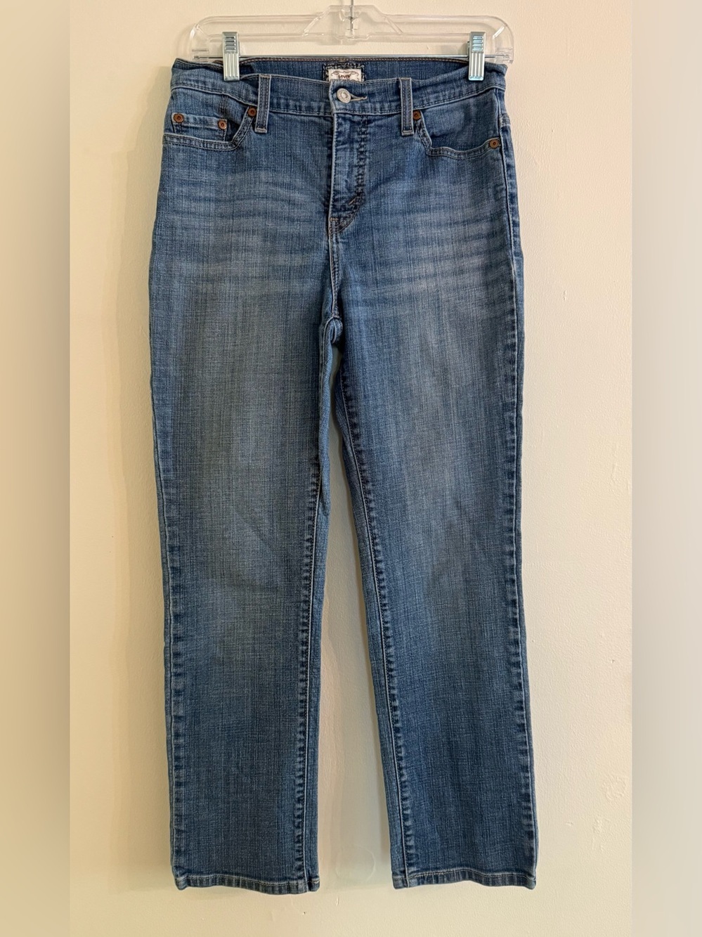 NWOT- Levi's Women's Perfectly Slimming Straight 512 Jeans Size 10P